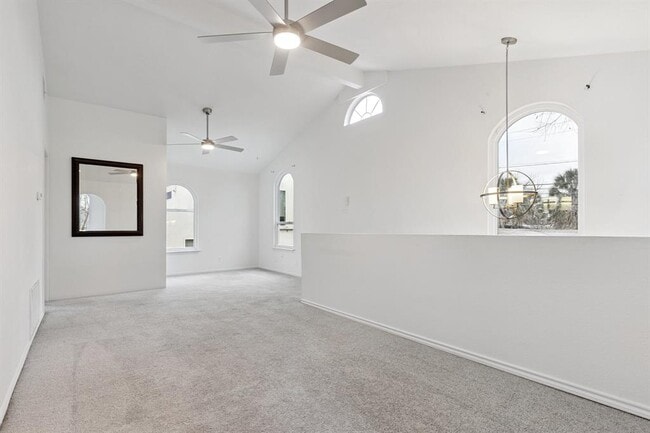 Building Photo - 2814 Gonzales St