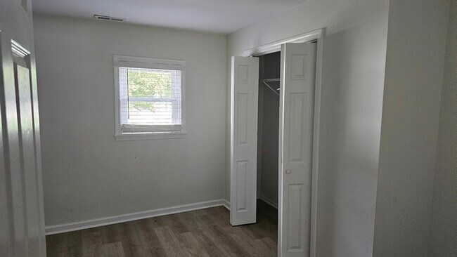 Building Photo - Charming 3-bedroom, 1-bath home!