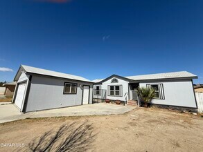 Building Photo - 1365 Richfield Ave