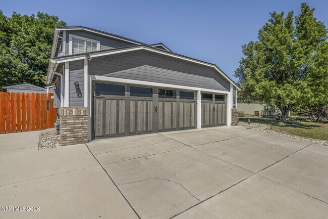 Building Photo - 5045 Pradera St