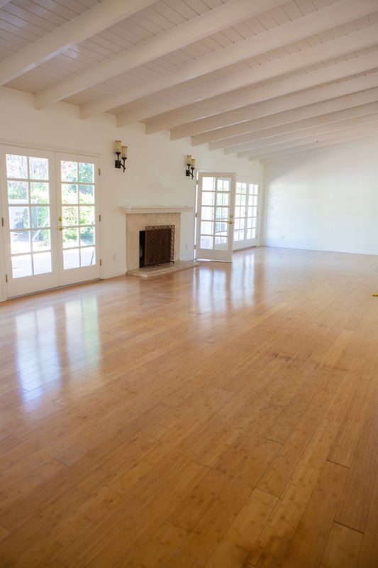 Building Photo - 5200 Valley Circle Blvd