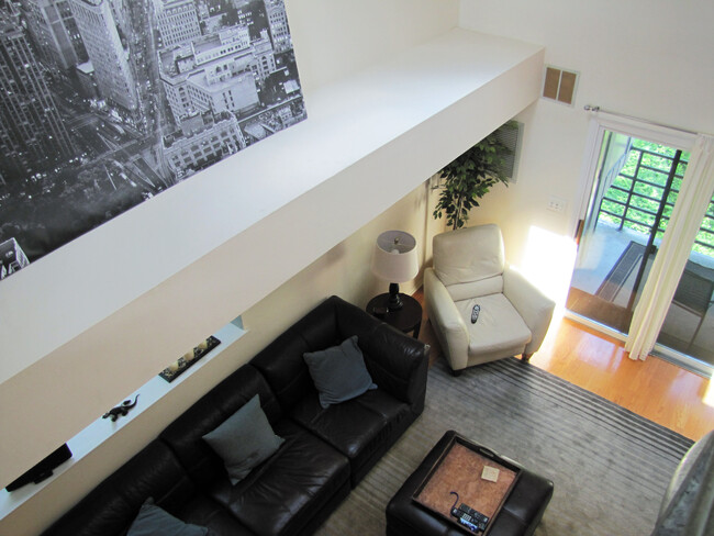 Building Photo - 51 Mount Kemble Ave