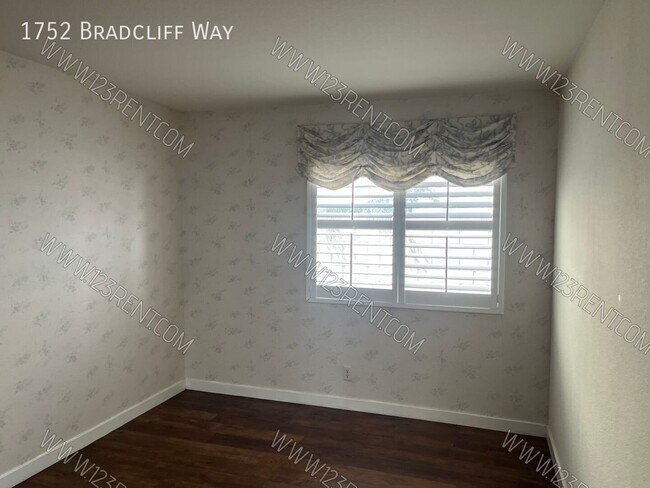 Building Photo - 1752 Bradcliff Way