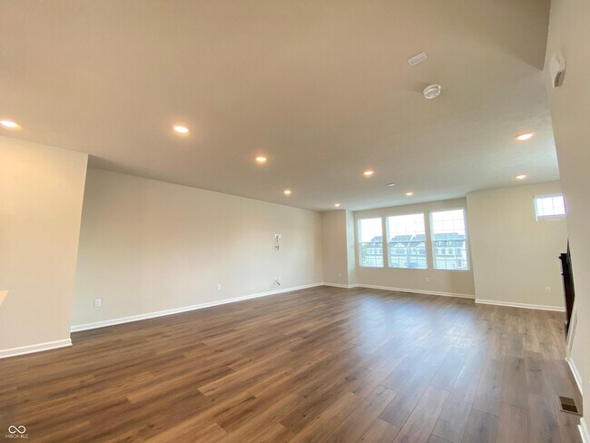 Building Photo - 10947 Belgian Ln