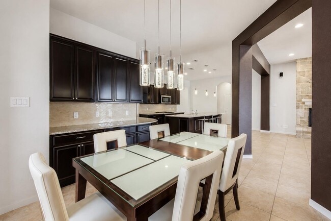 Building Photo - 25314 Celtic Terrace Dr