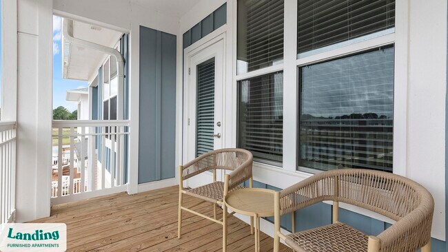 Building Photo - 556 Martin Rd SW