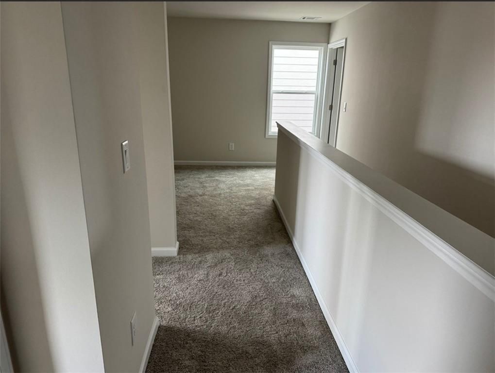 Building Photo - 3250 Westgate Park Dr