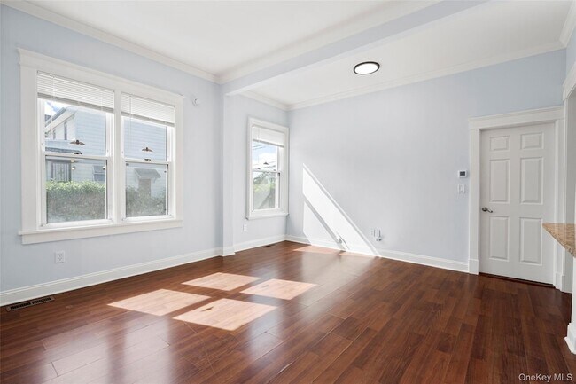 Building Photo - 521 Jefferson Ave