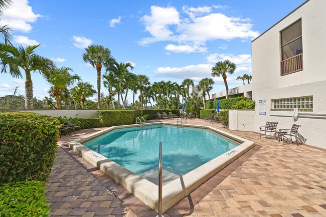 Building Photo - 3322 Casseekey Island Rd