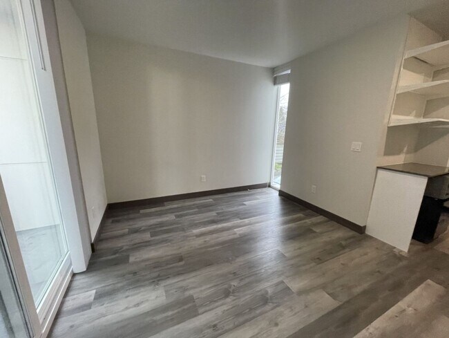 Interior Photo - BalCro Apartments