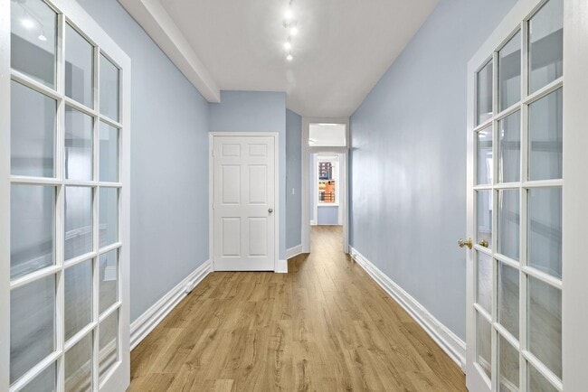 Building Photo - 322 Washington St