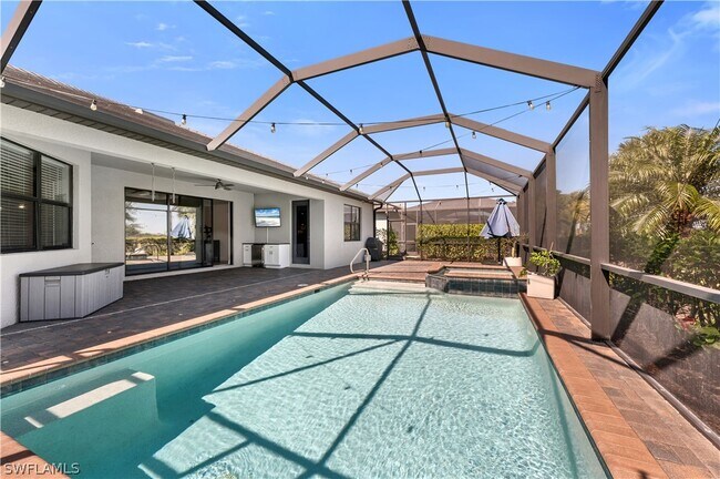 Building Photo - 17550 Elkgrove Ln