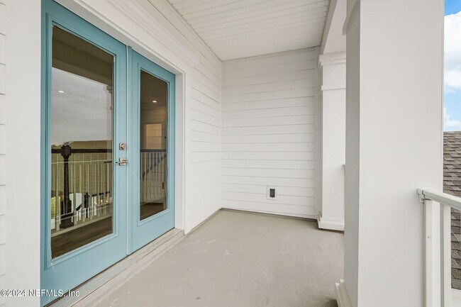 Building Photo - 12113 Bull Pne Blvd