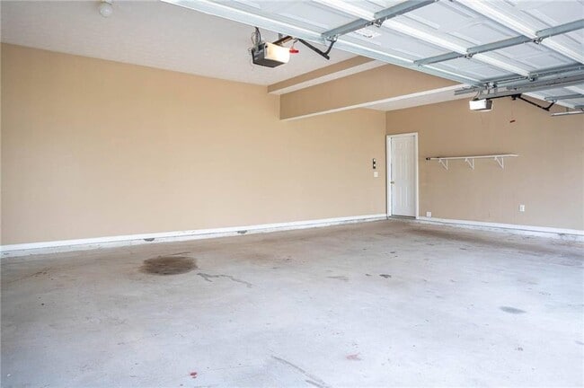 Building Photo - 1098 Fountain Lakes Ct