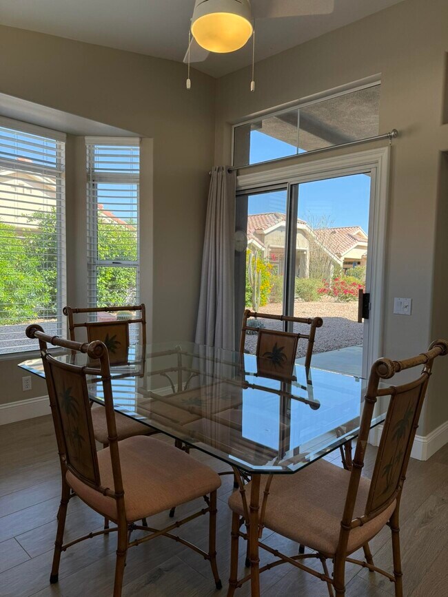 Building Photo - 37358 Westridge Ave