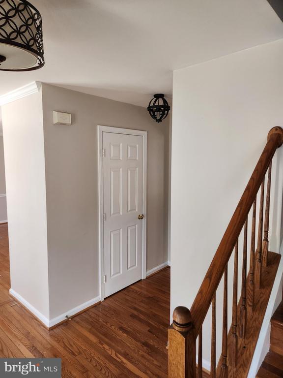 Building Photo - 4893 Frishman Ct