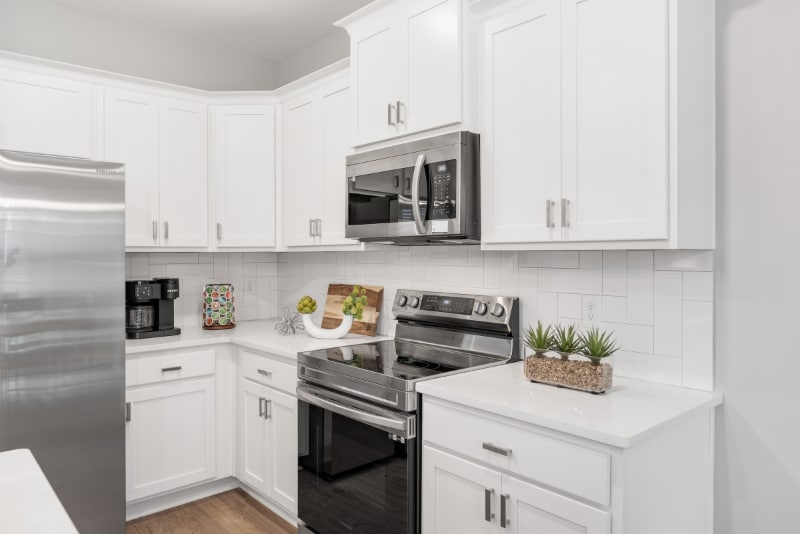 Building Photo - 229 Hudson Dr