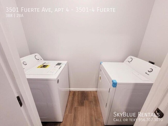 Building Photo - 3501 Fuerte Ave