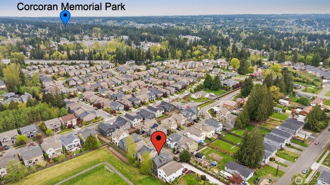 Building Photo - Modern Lynnwood Home with Flexible Bonus Space and Fenced Backyard