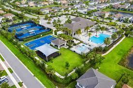 Building Photo - 15371 Green River Ct