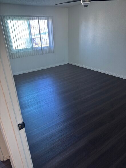 Building Photo - 815 Java Ave