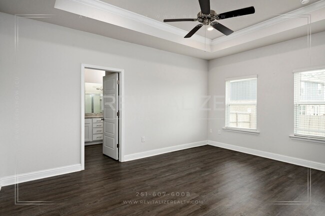 Building Photo - Modern 4BR 2 BA Home in Spanish Fort