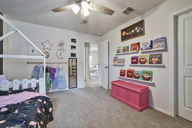 Building Photo - 15503 Crimson Topaz