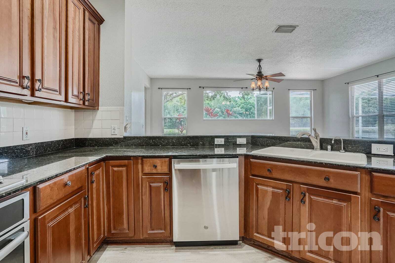 Building Photo - 8521 Bramwell Way