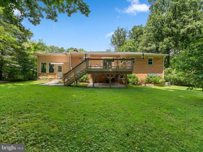 Building Photo - 9541 Bel Glade St