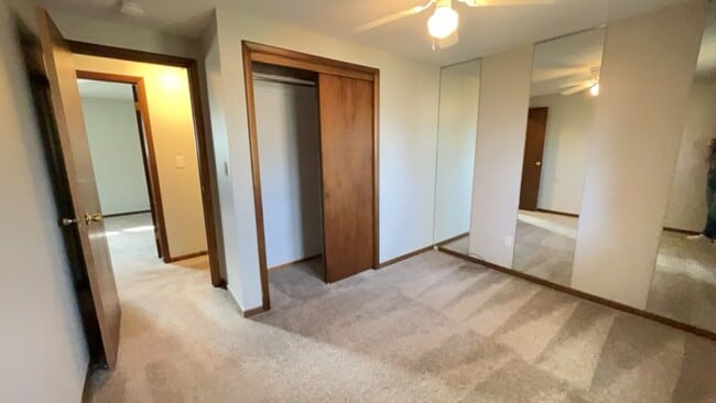 Building Photo - Fantastic Home in North Loveland