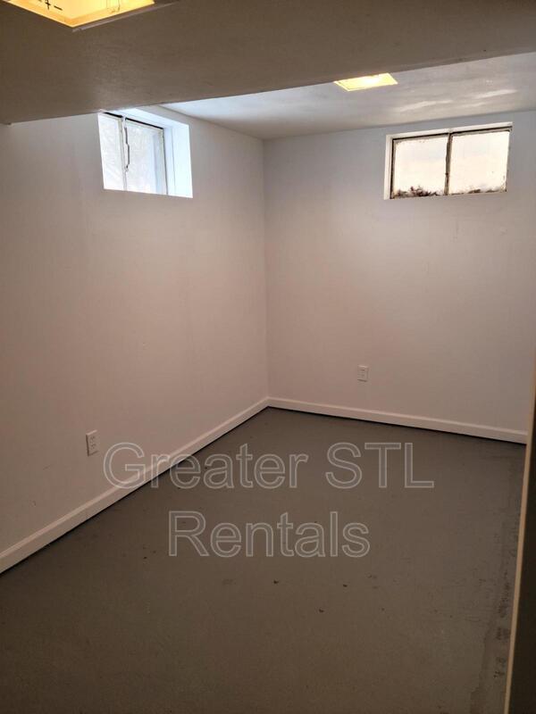 Building Photo - 4854 Plum Tree Cir