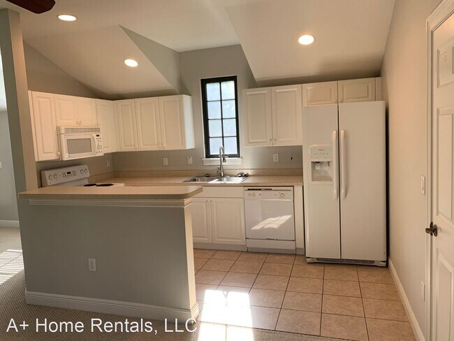 Building Photo - 2 br, 2 bath House - 1423 Stickley Avenue ...