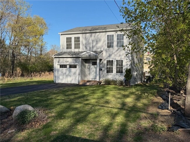 Building Photo - 24 Blackburn St