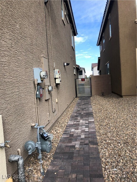 Building Photo - 7182 Willow Moss Ct