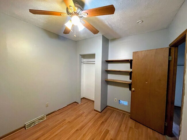 Building Photo - 3206 Dawson St