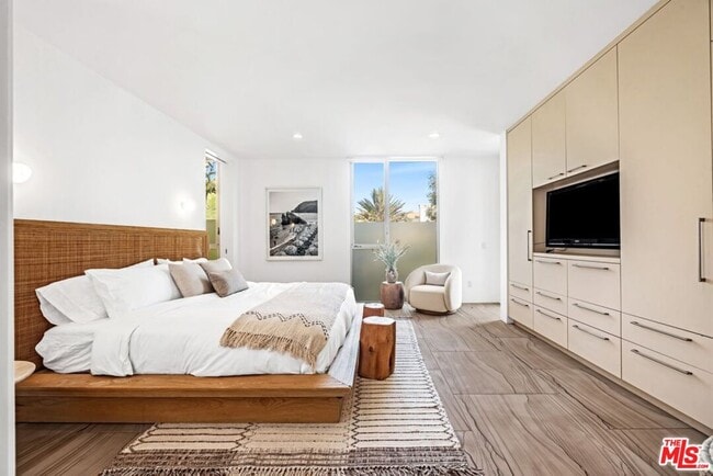 Building Photo - 25102 Malibu Rd