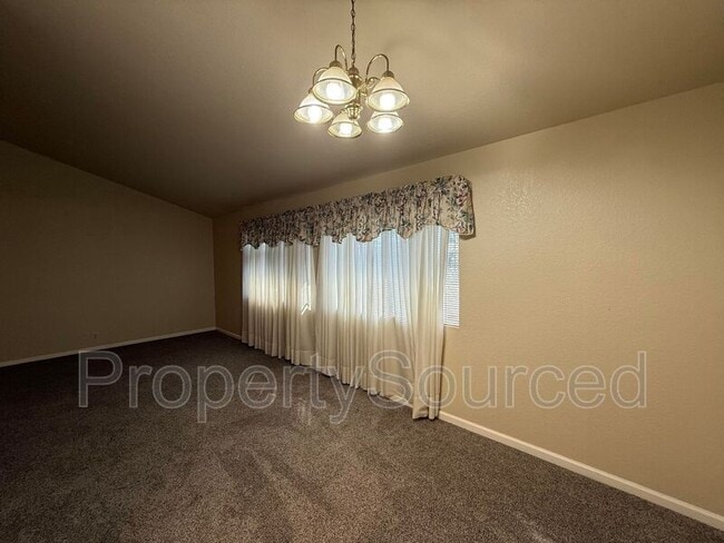 Building Photo - 1177 Chianti Ln