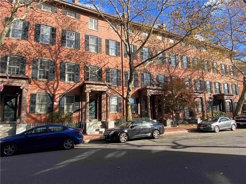 Primary Photo - 259 Benefit St