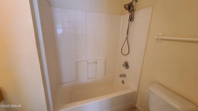 Building Photo - 1018 Grand Hickory Cir