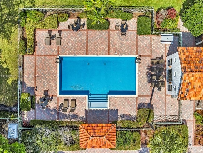 Building Photo - 2901 Hidden Harbour St