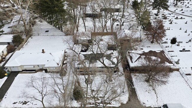 Building Photo - 15409 S Union Pl