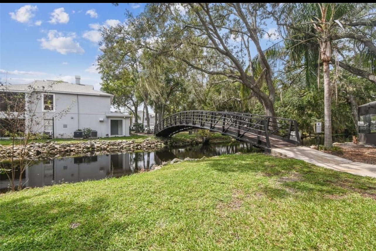 Building Photo - 4134 Dolphin Dr