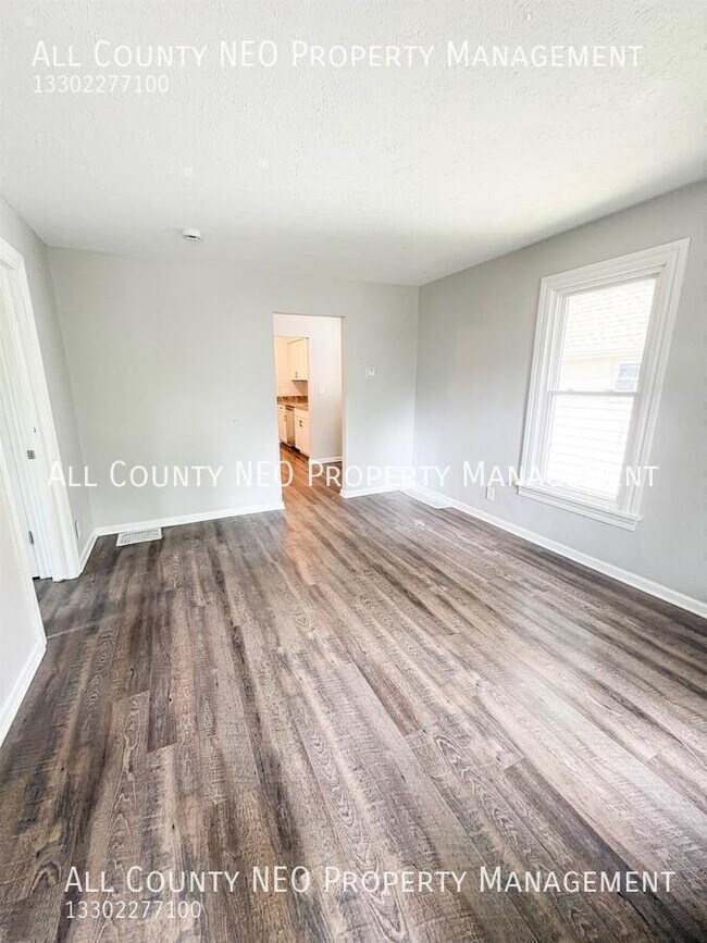 Building Photo - 580 Winans Ave