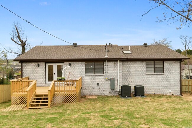 Building Photo - 7 Buttermilk Rd