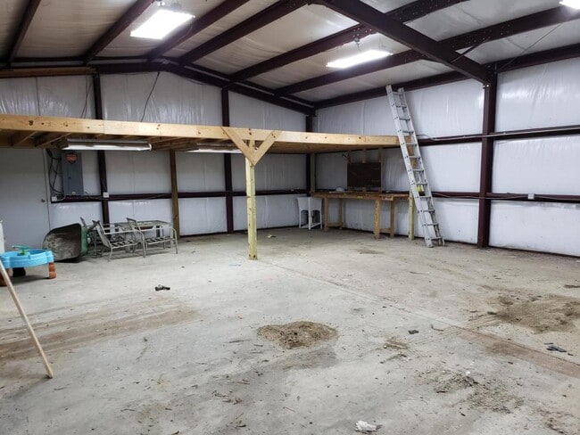 Building Photo - 1174 Cooper Ln