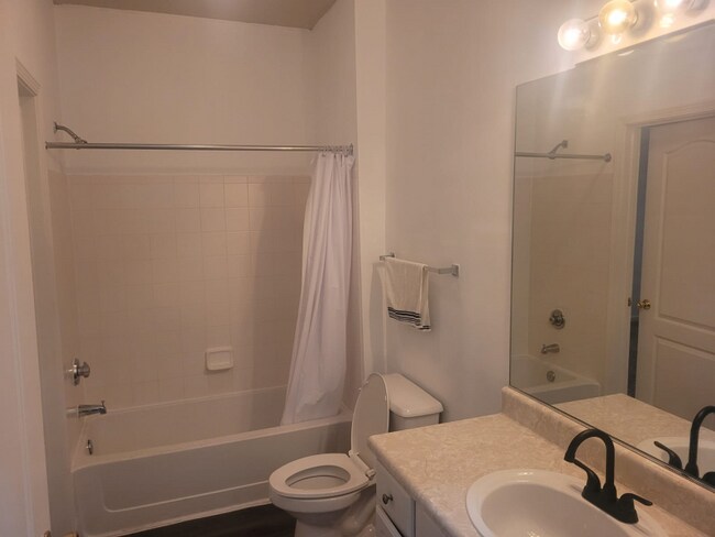 Building Photo - 17920 Villa Creek Dr