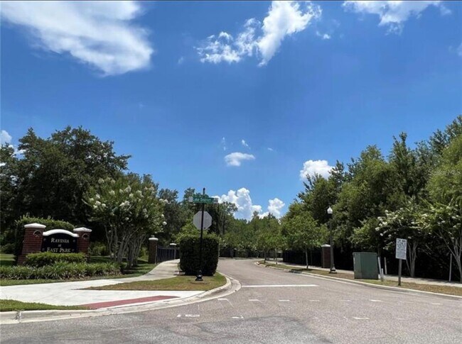 Building Photo - 10742 Sunset Ridge Ln