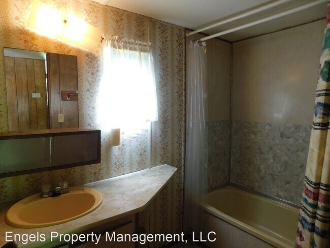 Building Photo - 2 br, 2 bath House - 12435 SW 130th St