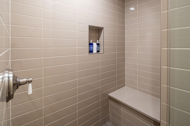 Building Photo - 4 Lodgeside Wy