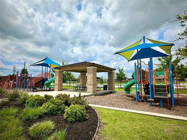 Building Photo - 1100 Blooming Prairie Trail